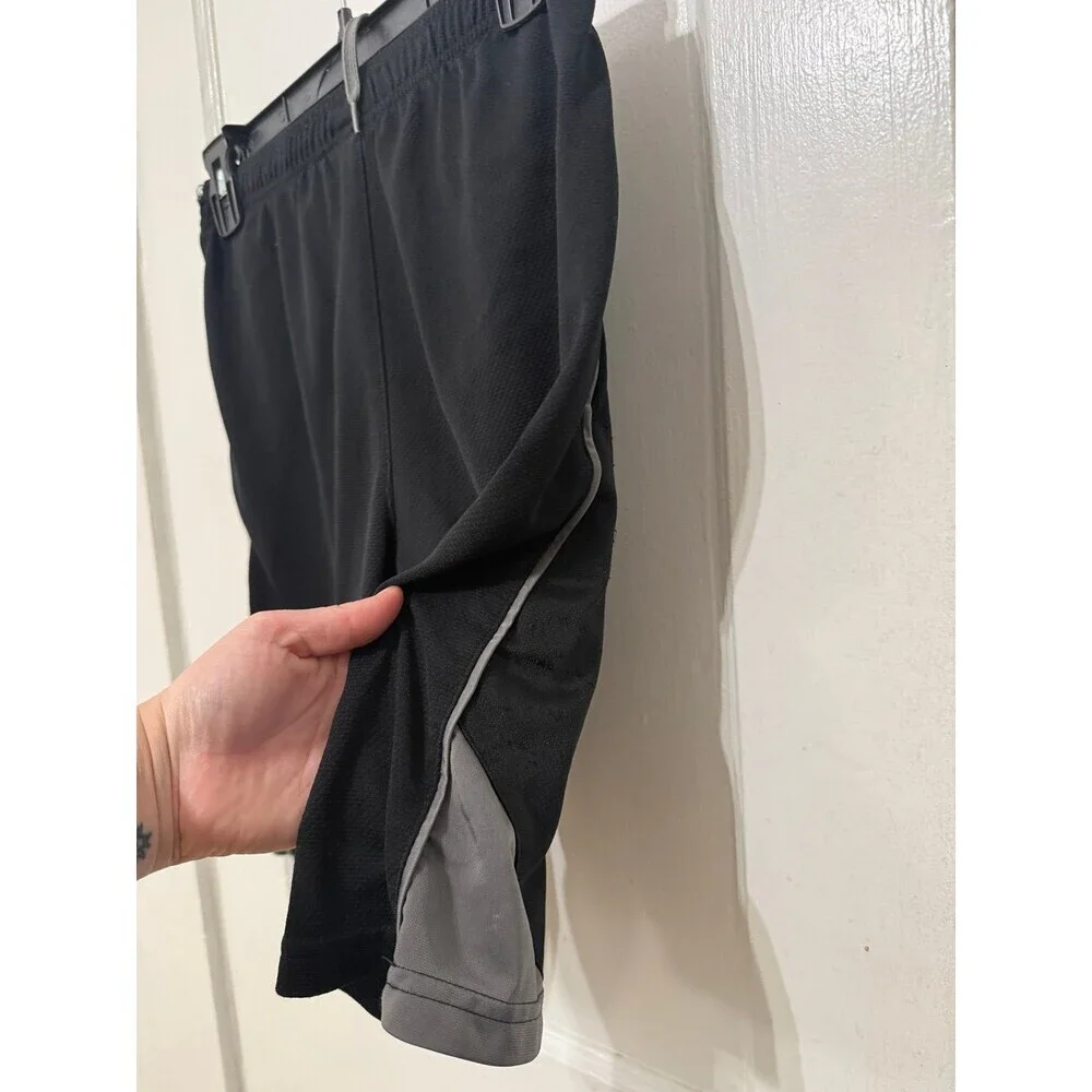 Champion boy’s size large basketball shorts